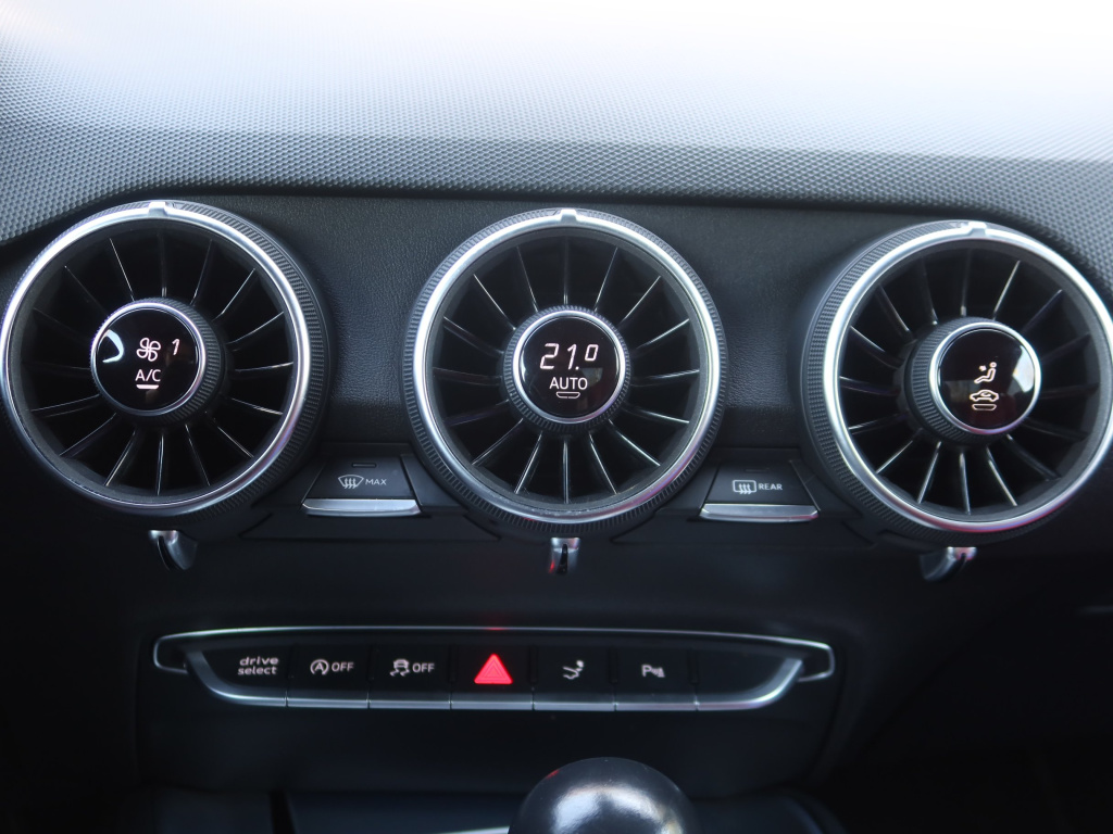 Audi TTS