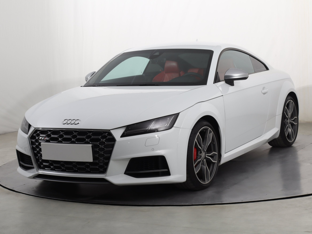 Audi TTS