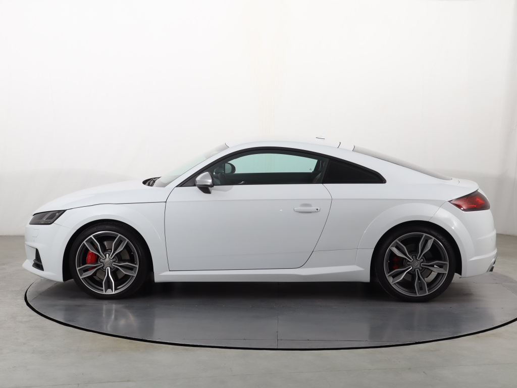Audi TTS