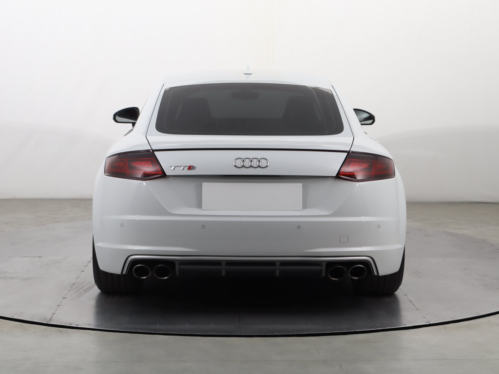 Audi TTS