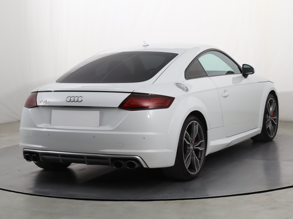 Audi TTS