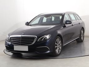 Mercedes-Benz E - 2017