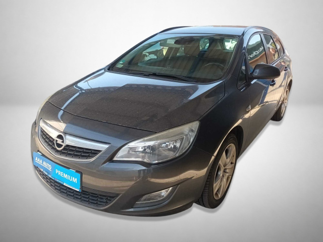 Opel Astra 2012