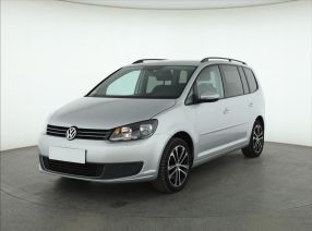 Volkswagen Touran - 2012