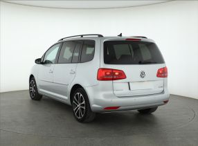 Volkswagen Touran - 2012