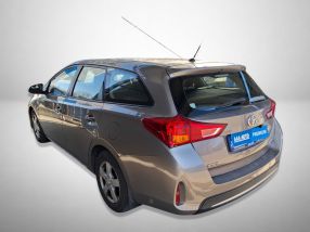 Toyota Auris - 2015