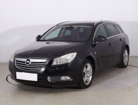 Opel Insignia - 2011