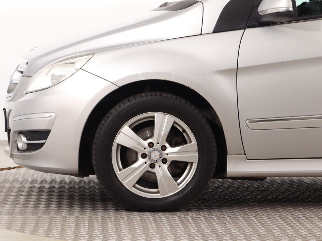 Mercedes-Benz B