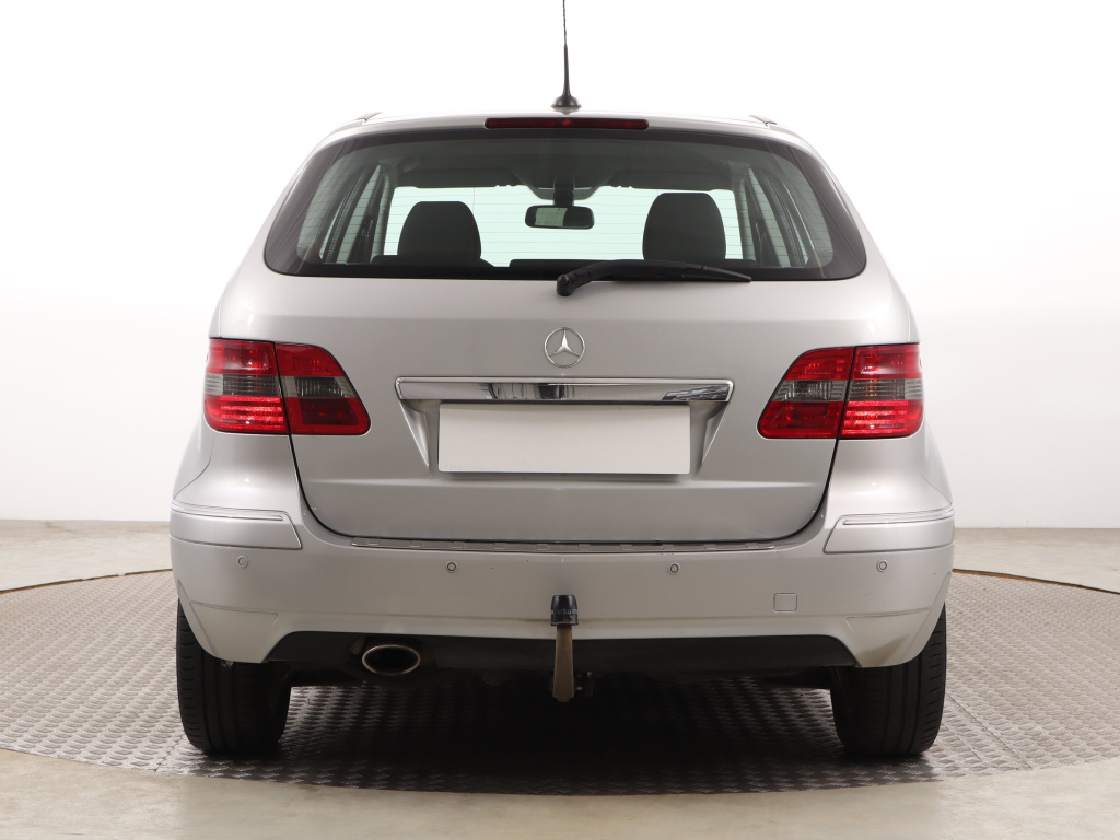 Mercedes-Benz B