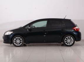Toyota Auris - 2011