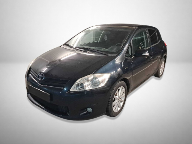 Toyota Auris 2011