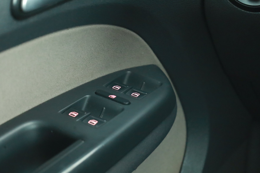 Volkswagen Touran, 2009