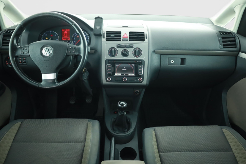 Volkswagen Touran, 2009