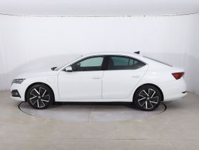 Škoda Octavia - 2021