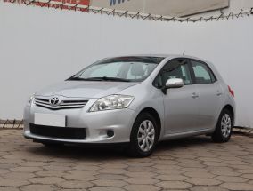 Toyota Auris - 2013
