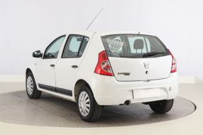 Dacia Sandero - 2009