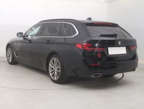 BMW 5 - 2021