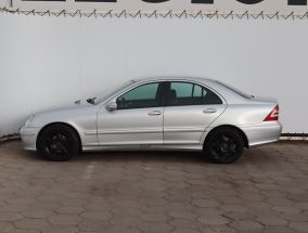 Mercedes-Benz C - 2007