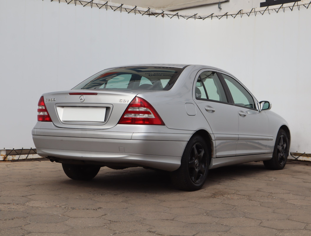 Mercedes-Benz C