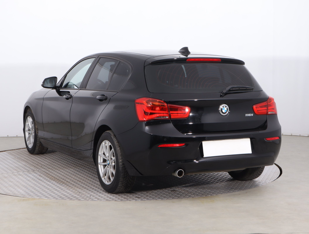 BMW 1