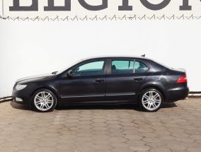 Škoda Superb - 2012
