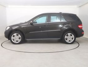 Mercedes-Benz ML - 2010
