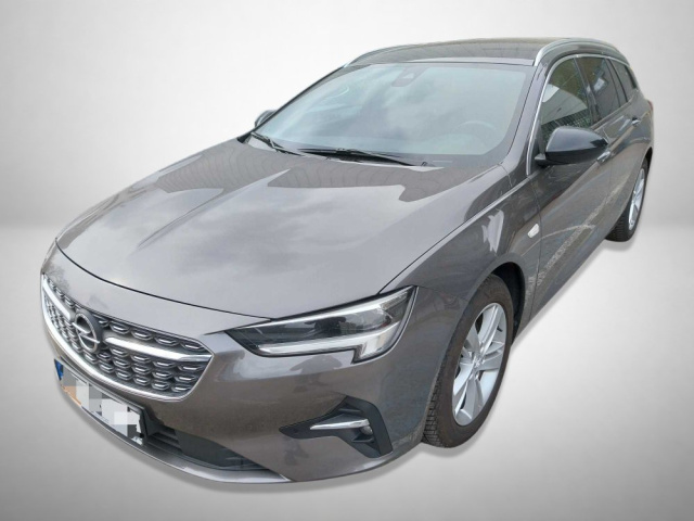 Opel Insignia 2022