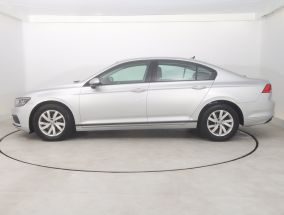 Volkswagen Passat - 2020