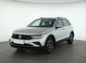 Volkswagen Tiguan - 2022