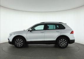 Volkswagen Tiguan - 2022