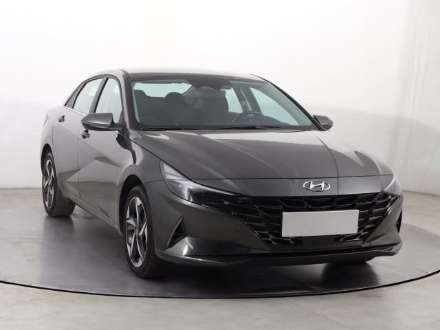 Hyundai Elantra 2023