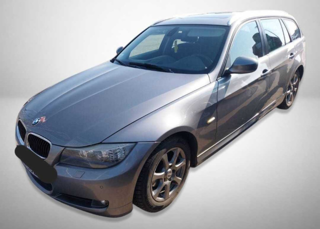 BMW 3 2011