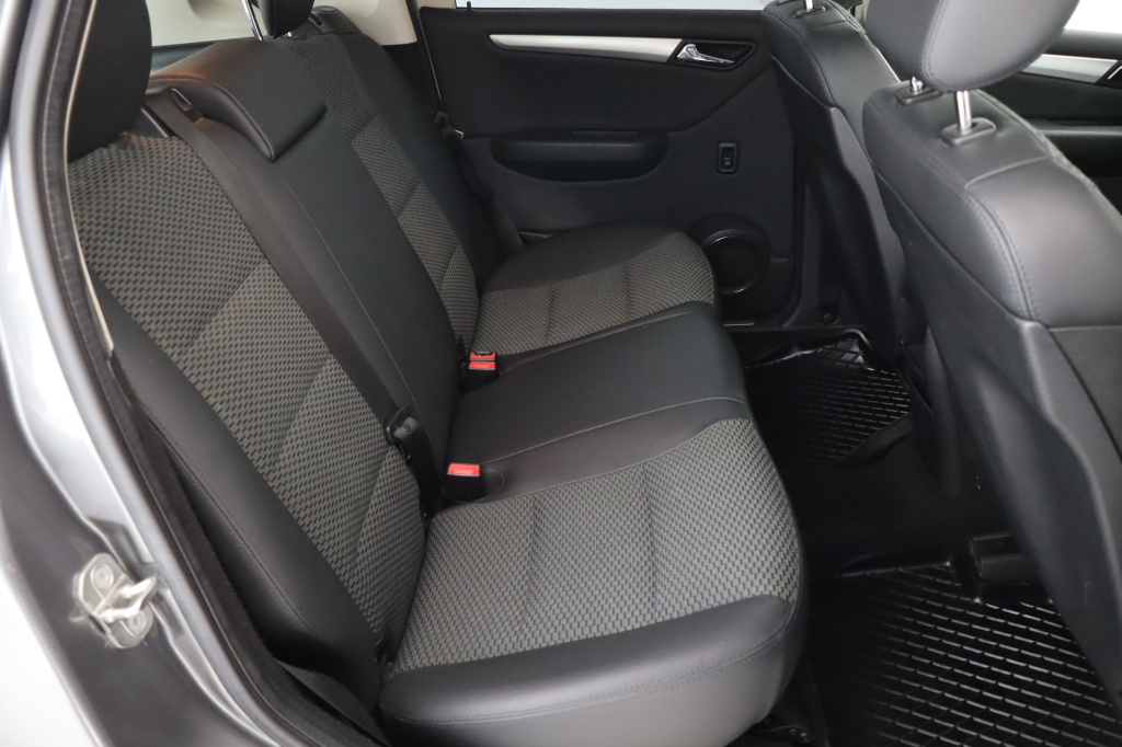 Mercedes-Benz A
