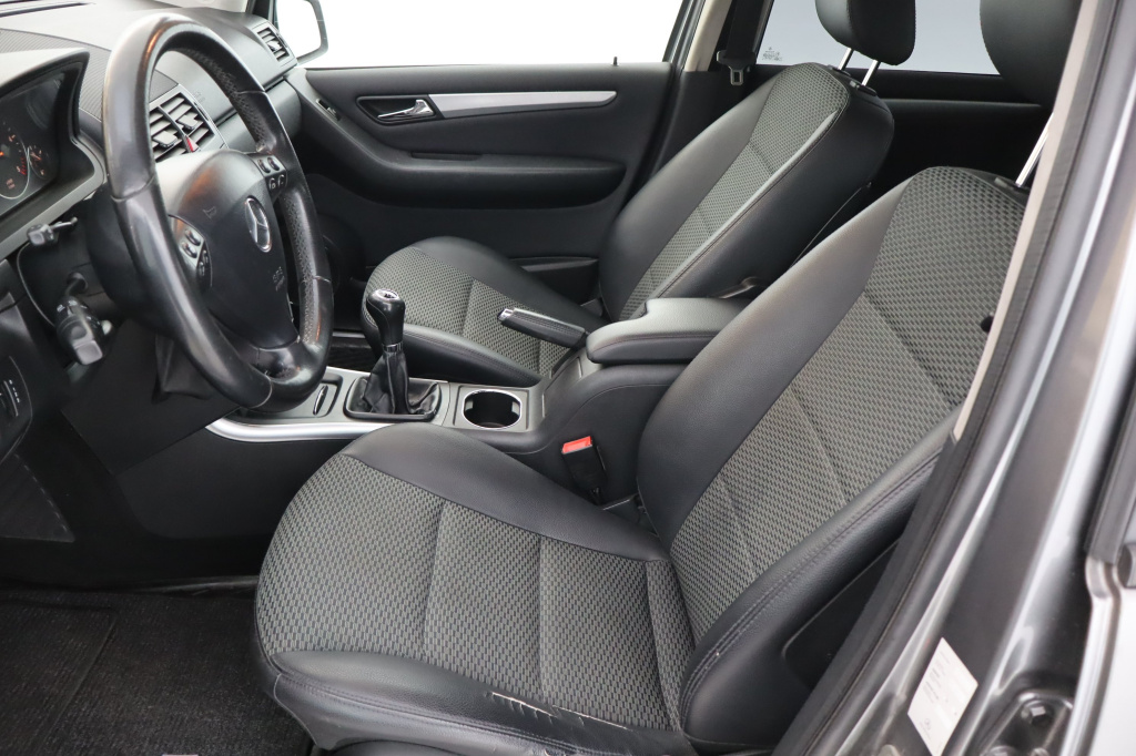 Mercedes-Benz A