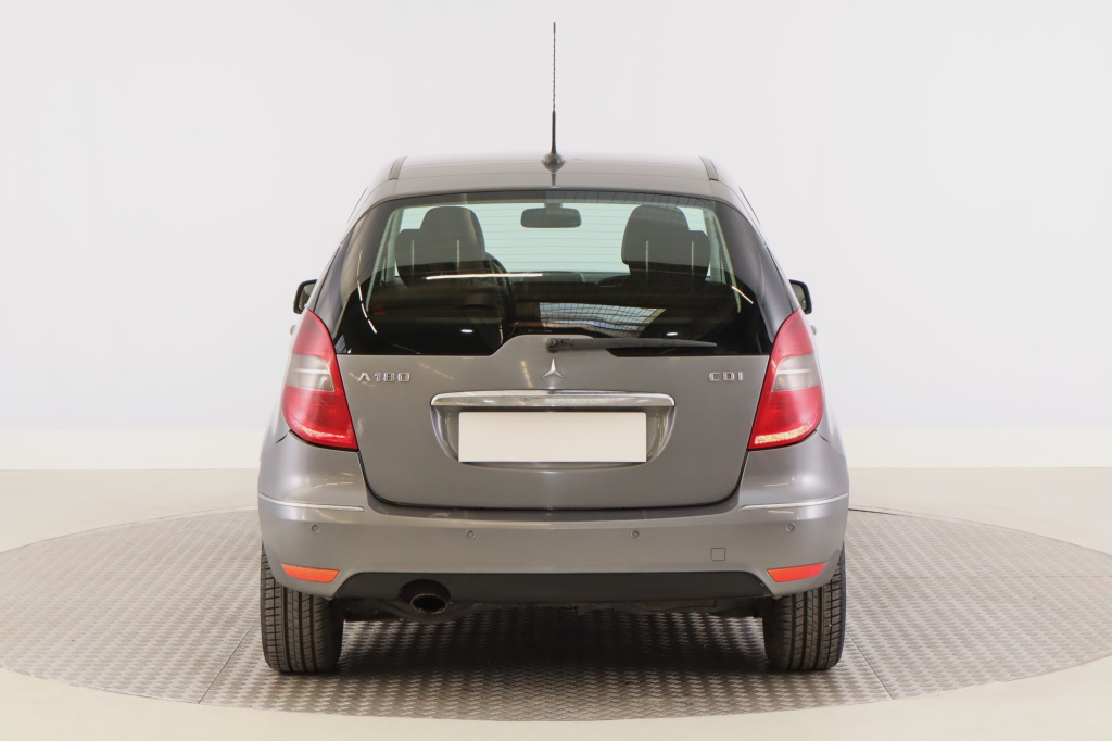 Mercedes-Benz A