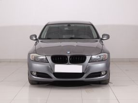 BMW 3 - 2010