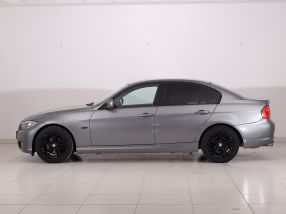 BMW 3 - 2010