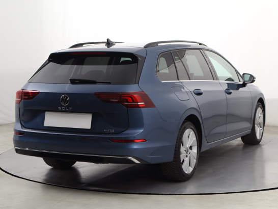 Volkswagen Golf 1.5 eTSI