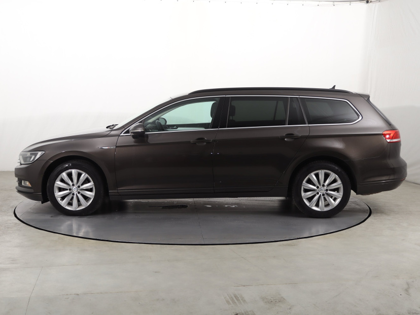 Volkswagen Passat, 2016