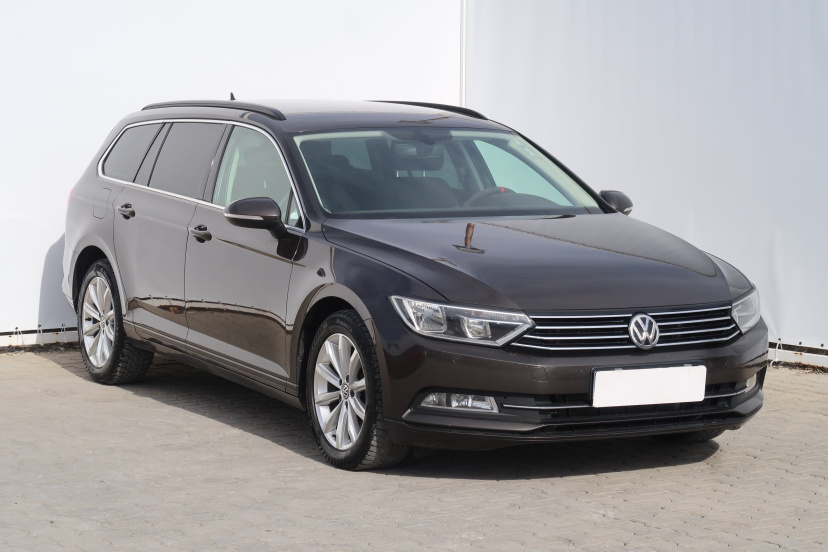 Volkswagen Passat, 2016