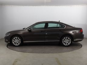 Volkswagen Passat - 2017