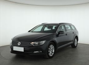 Volkswagen Passat - 2016