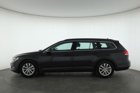 Volkswagen Passat - 2016
