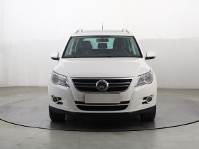 Volkswagen Tiguan - 2010