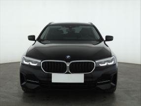 BMW 5 - 2023