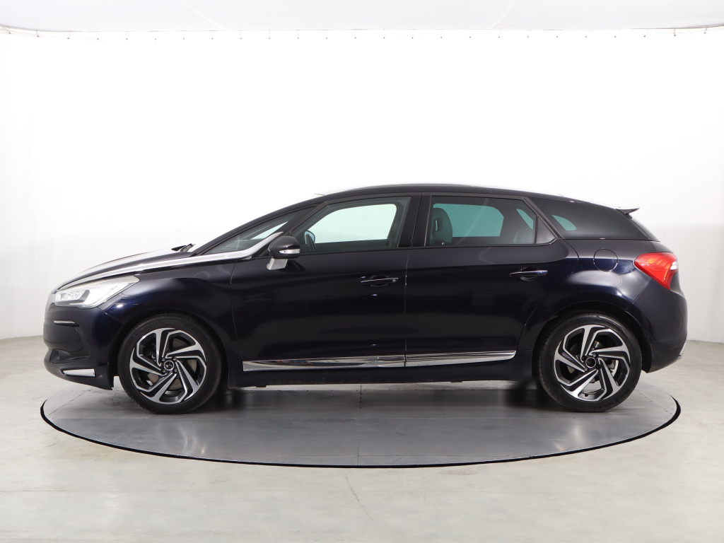 DS 5