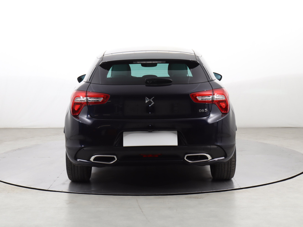 DS 5