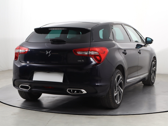 DS 5