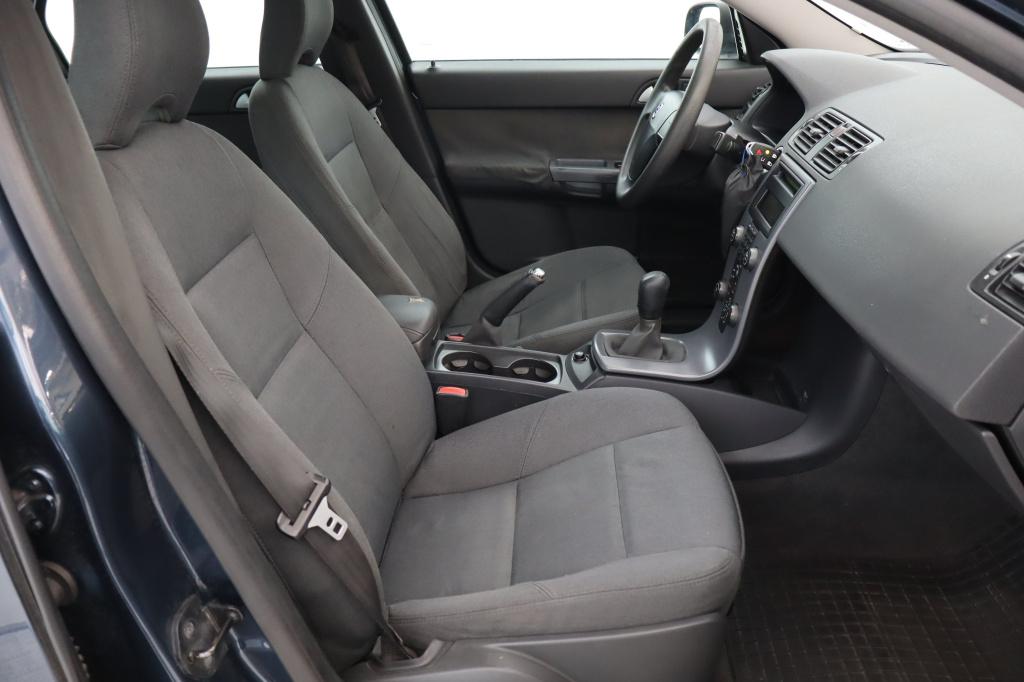 Volvo S40