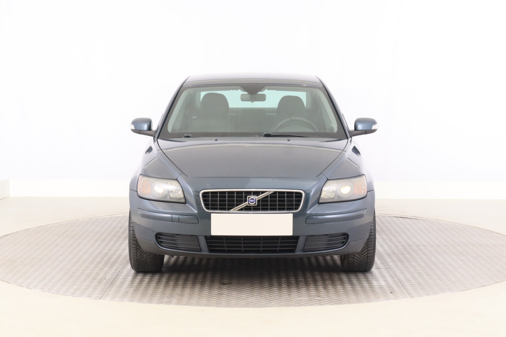 Volvo S40